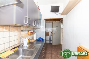 3 LOCALI CON CANTINA