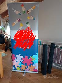 2 roll up espositivi 