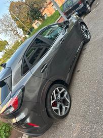 Ford puma 1.5 ecoboost 200CV gold edition 147kw