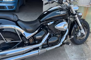 suzuki intruder vz m 800