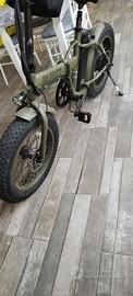 Bici elettrica Bad bike con 2000 
