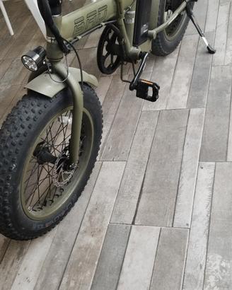Bici elettrica Bad bike con 2000 
