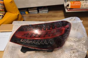 Fanale Posteriore Mercedes E200 2023
