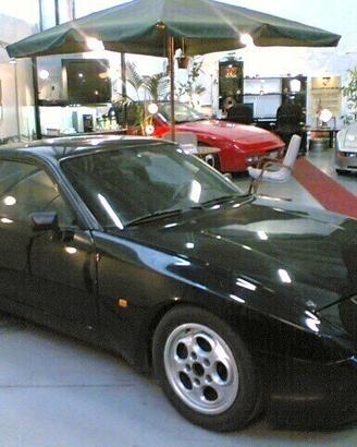Porsche 944 Turbo CUP 1989 versione 250 cv.