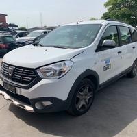 Dacia Lodgy anno 2019 per ricambi