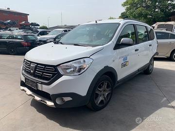 Dacia Lodgy anno 2019 per ricambi