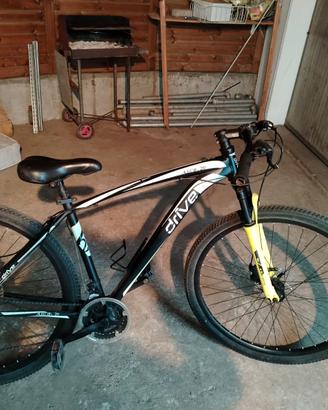 Bicletta MTB a 150€ ( trattabile)