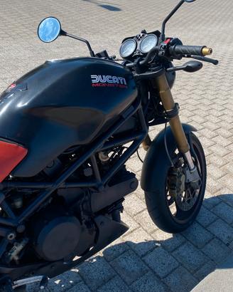 Ducati monster 620
