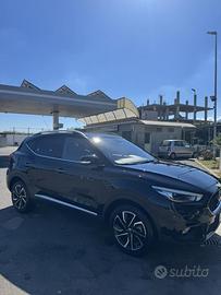 MG ZS Luxury 1.5cc