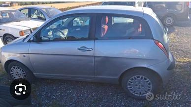 Lancia ypsilon 2005 1.3 multijet