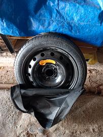 ruotino e barre portatutto Insignia 