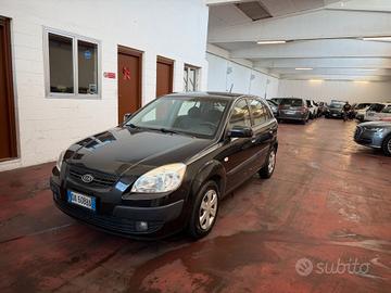 Kia Rio 1.4 16V 5p. EX Challenge neopat