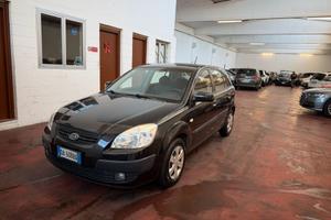 Kia Rio 1.4 16V 5p. EX Challenge neopat