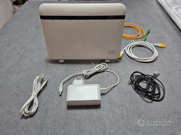 Modem Wi-Fi Home&Life Hub (Zyxel VMG8825-B50B)