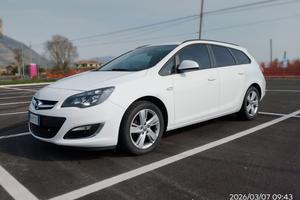 Opel Astra Sport Tourer 1.7 CDTI 110CV – Full Opt