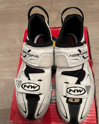 Scarpe triathlon NW nuove tg 39