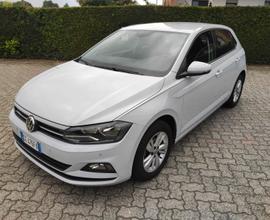 VOLKSWAGEN Polo 6ª serie - 2020