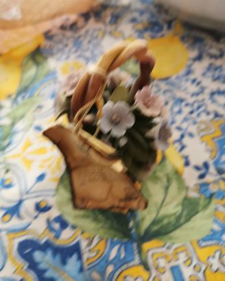 cestino fiori capodimonte