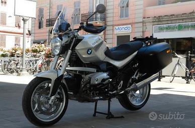 BMW R1200R