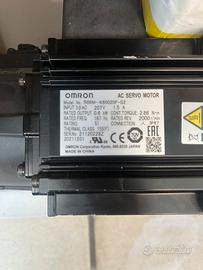 Servo motore omron usato funzionante