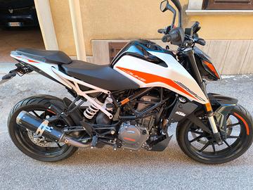 KTM 390 Duke - 2021