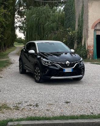 Renault Captur II 2019 1.3 mild hybrid Techno auto