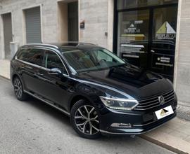 Volkswagen Passat Variant **certificata casa madre