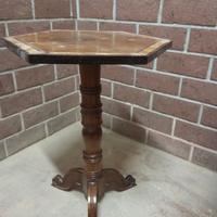 Elegante Tavolino Esagonale Intarsiato – Vintage f