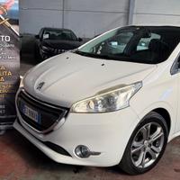 Peugeot 208 1.4 HDi 68 CV 5 porte Allure