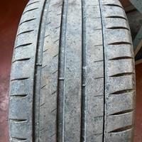 Michelin 225 35 19 pilot sport 4s