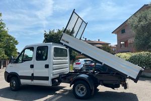 IVECO Daily 35C11 Doppia Cabina Ribaltabile Trilat