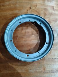 cerchio restaurato vespa 50 2.10x10