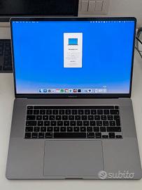 MacBook Pro 16" 2019 grigio 16GB 1TB con custodia