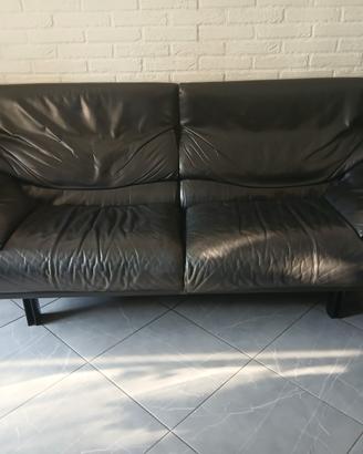 B&B Coppia divani in pelle neri