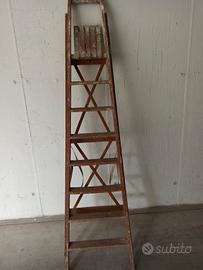 Scala in legno
