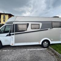 Camper Carado T447