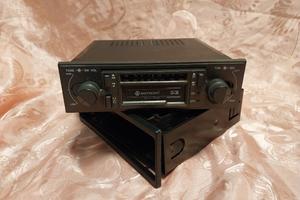 Autoradio vintage Methodo AM/FM con mangianastri 