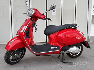 Vespa GTS Super 300 hpe - 2023