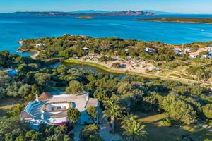 Villa di 9000 m² con più di 5 locali e box auto a 