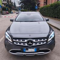MERCEDES GLA 200 D Automatic SPORT