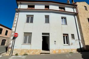 Casa via roma 1 laconi