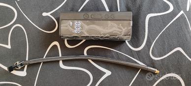 compressore portatile ricaricabile con torcia 