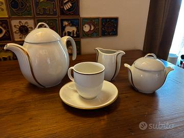 Servizio da tea in ceramica bavarese e oro