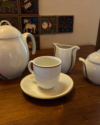 Servizio da tea in ceramica bavarese e oro