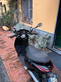 Piaggio 1 Active Elettrico (125cc) - 1700km