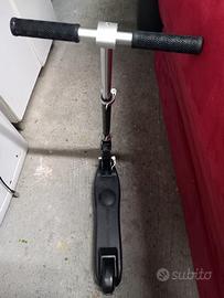 Monopattino elettrico 