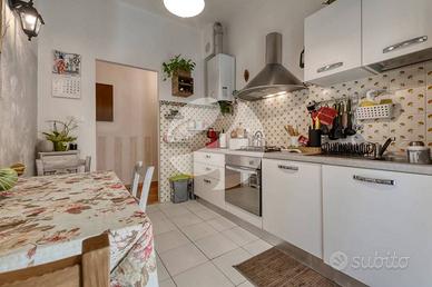 Appartamento di 60 m² con 3 locali a Bologna
