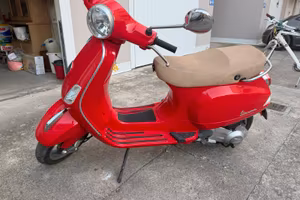 Vespa LX 125