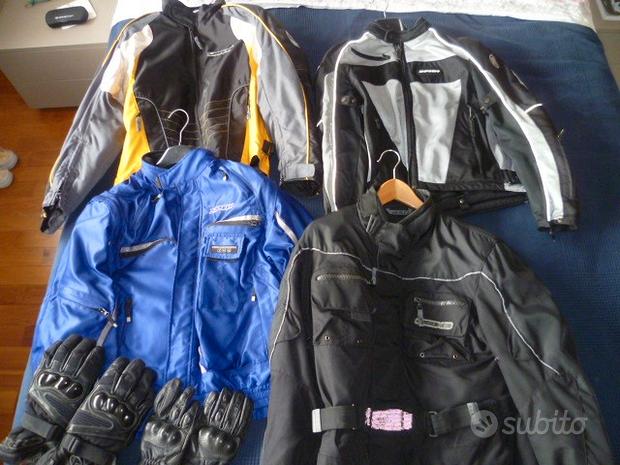 Giacche moto, casco, pantaloni, guanti, catena