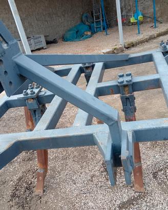 Trattore trapuntatore o ripper 5 punte tipo pesant